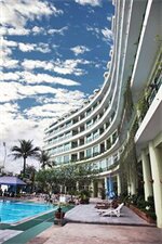 Фото The Hanoi Club Hotel & Residences