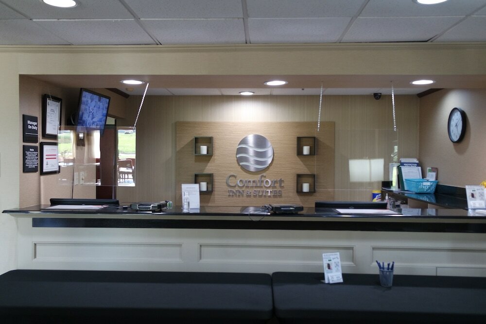 Фото Ardmore Inn & Suites