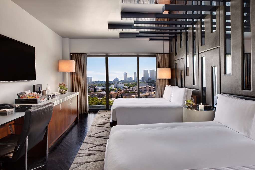 Фото Sixty Beverly Hills