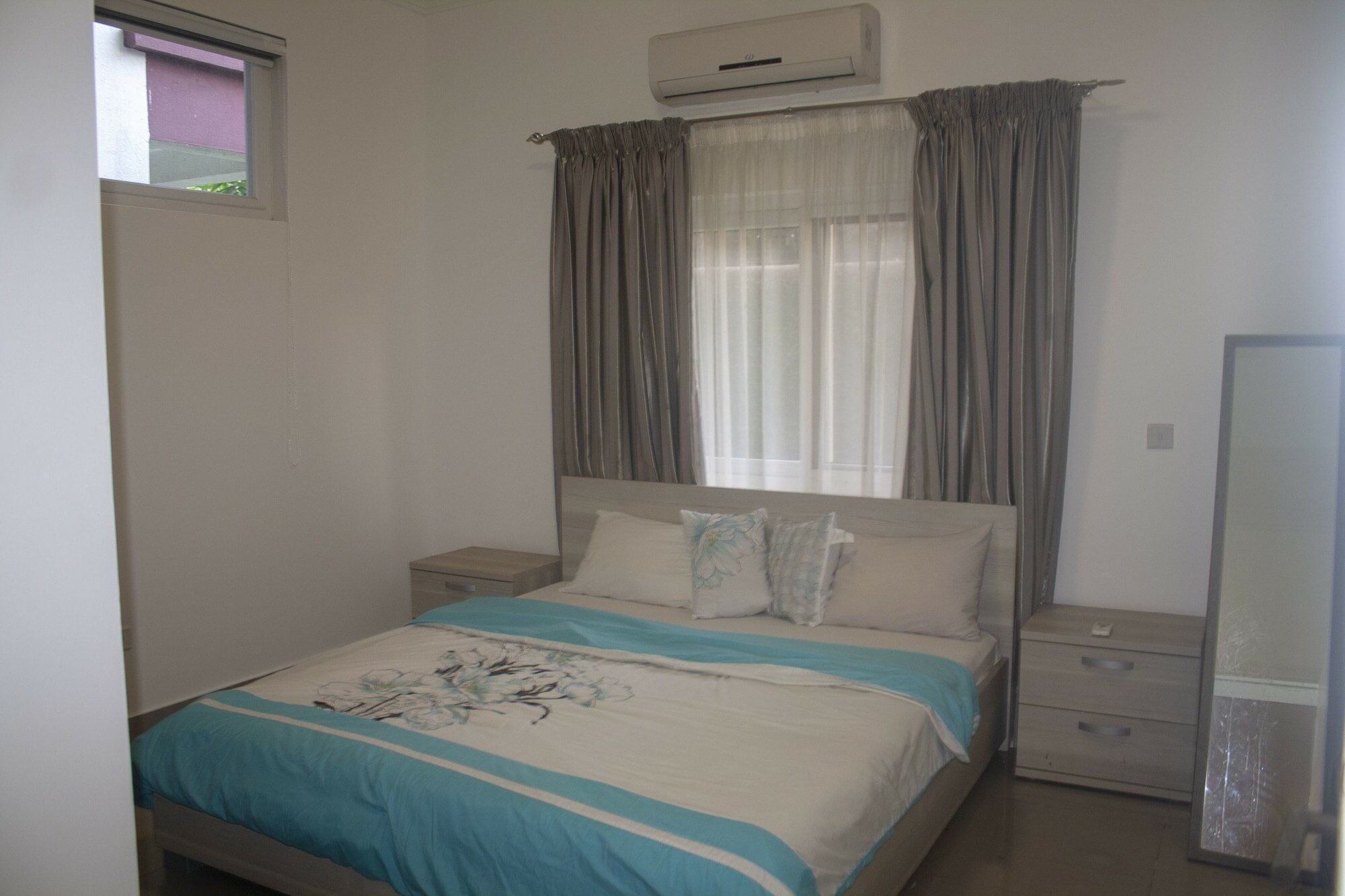 Фото Sapphire Court