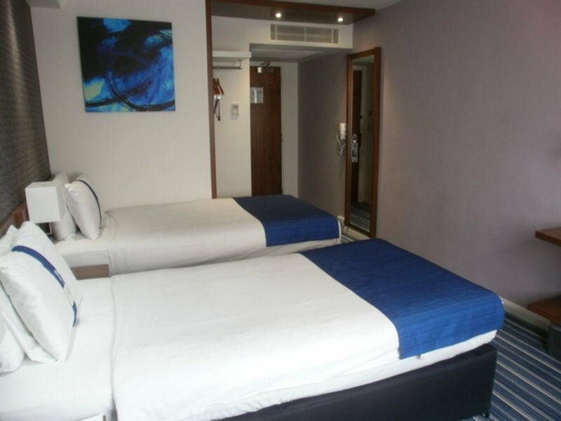 Фото Holiday Inn Express London City, an Ihg Hotel