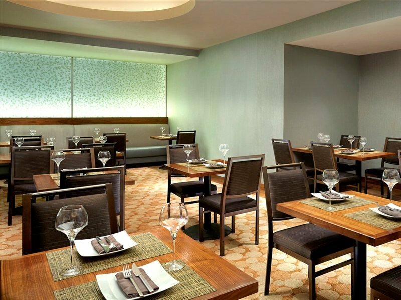 Фото The Westin Calgary