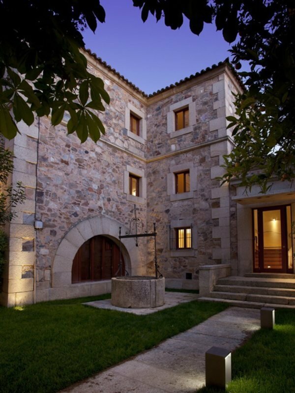 Фото Отель Parador de Cáceres