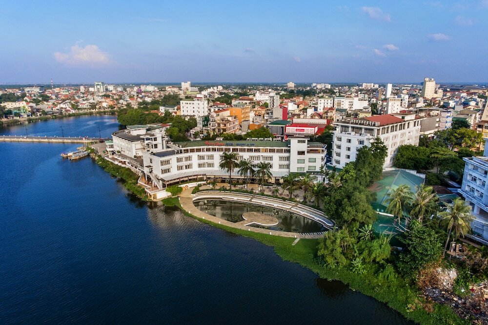 Фото Huong Giang Hotel Resort and SPA