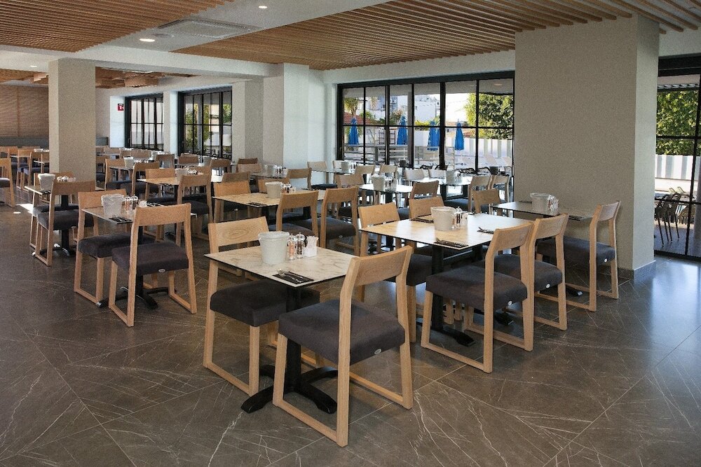 Фото Pefkos City Hotel