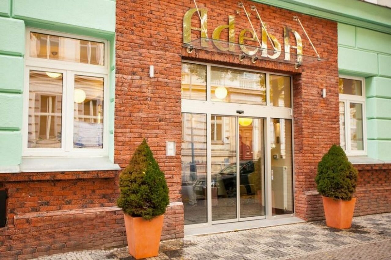 Фото отеля 1