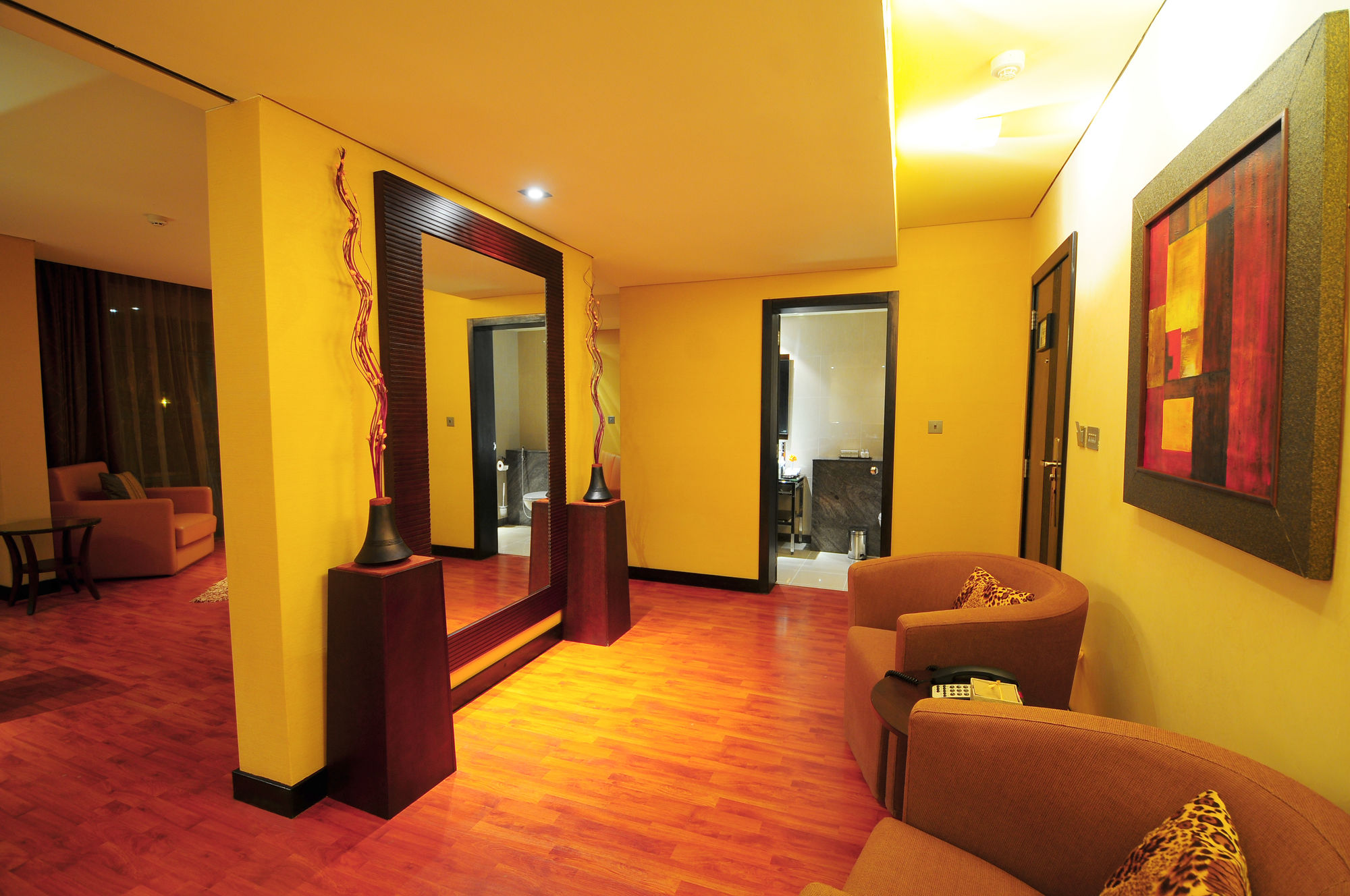 Фото Munyonyo Commonwealth Resort