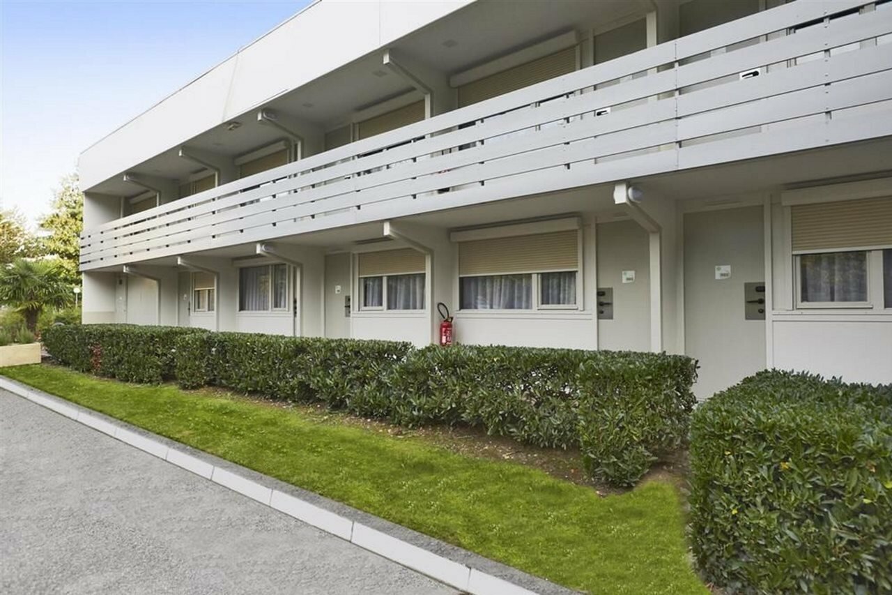 Фото Campanile Lyon Nord