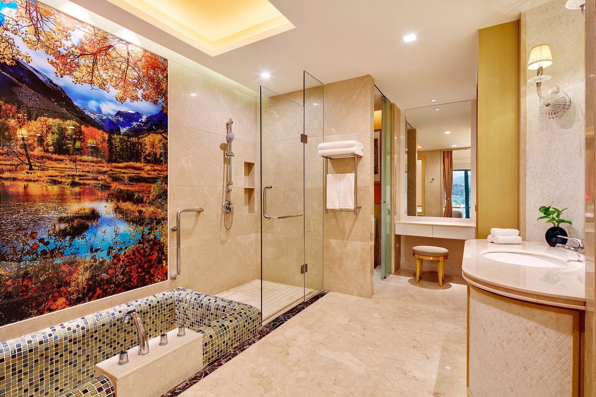 Фото Four Points by Sheraton Heyuan Resort