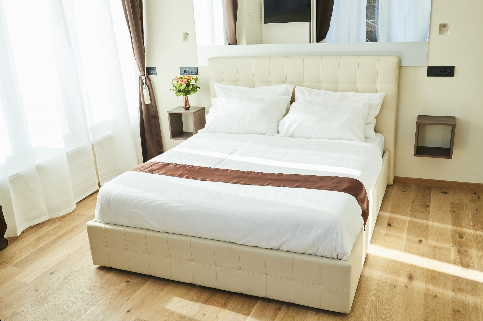 Фото Aiello Rooms - San Babila