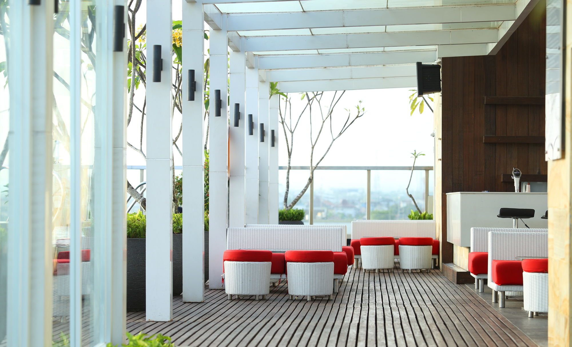 Фото Ibis Styles Yogyakarta