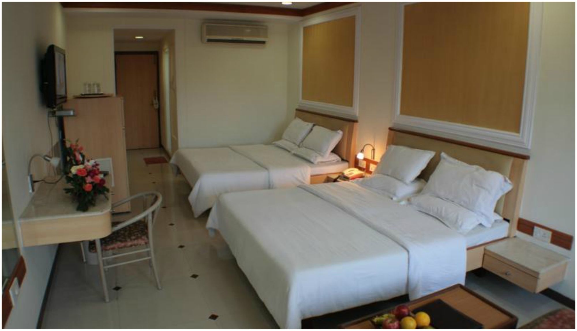 Фото Hotel Godwin