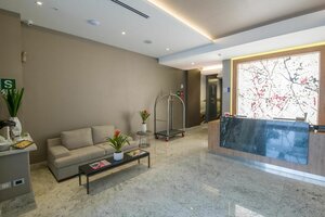 Гостиница Best Western Plus Urban Larco Hotel