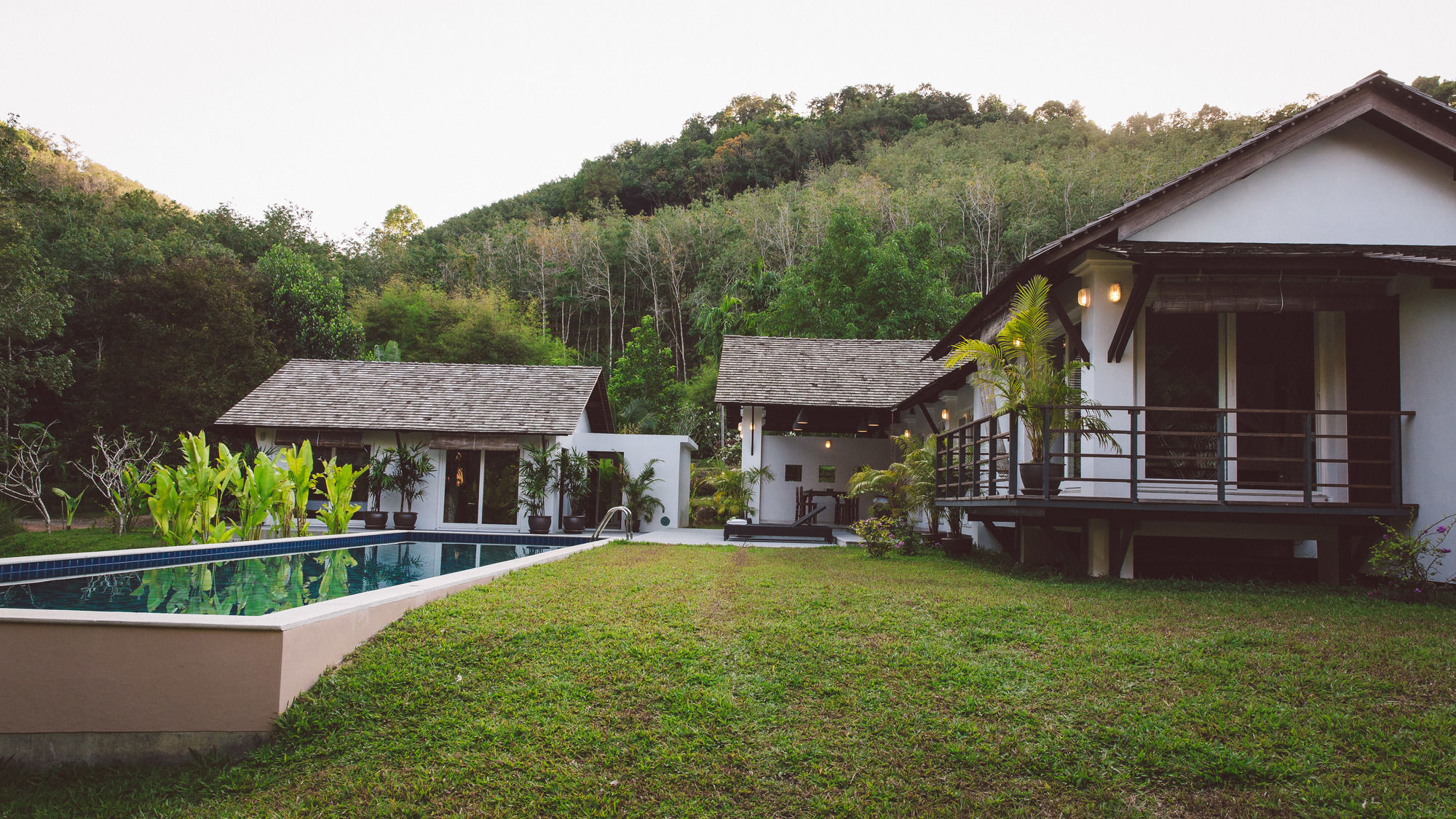 Фото Koyao Bay Pavilions