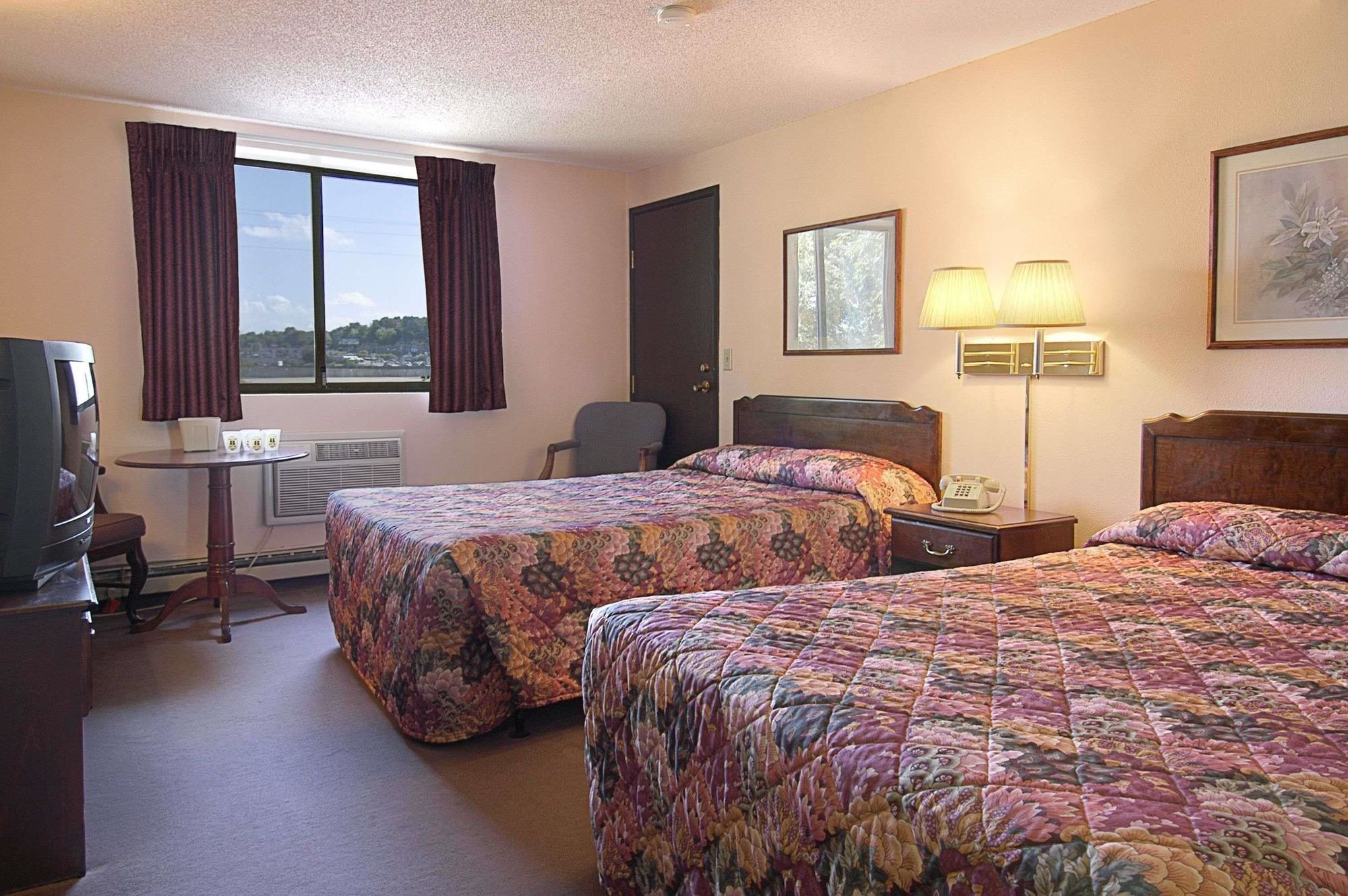 Фото Baymont by Wyndham Rochester Mayo Clinic Area