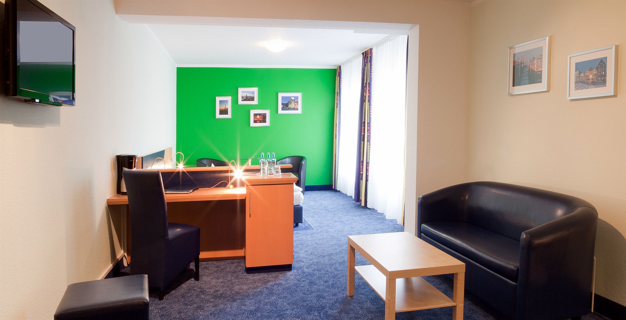 Фото Hotel Hanseport Hamburg