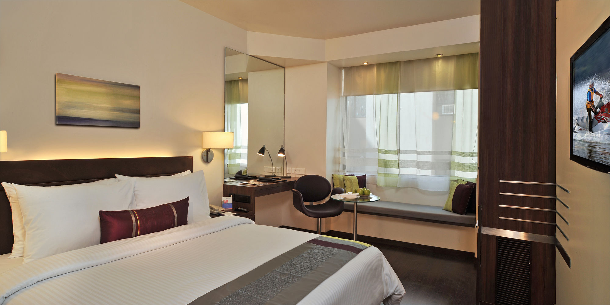 Фото Marasa Sarovar Portico Rajkot