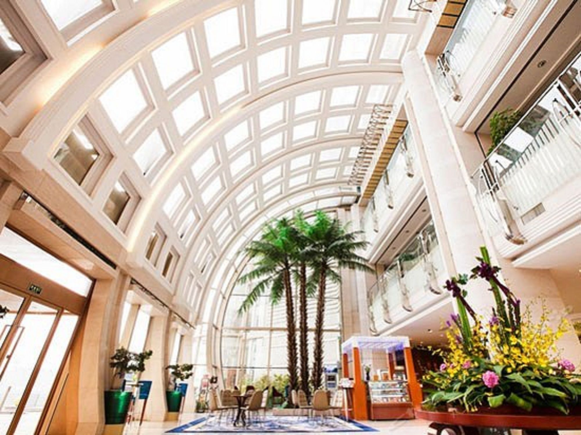 Фото Bayshore Hotel Dalian