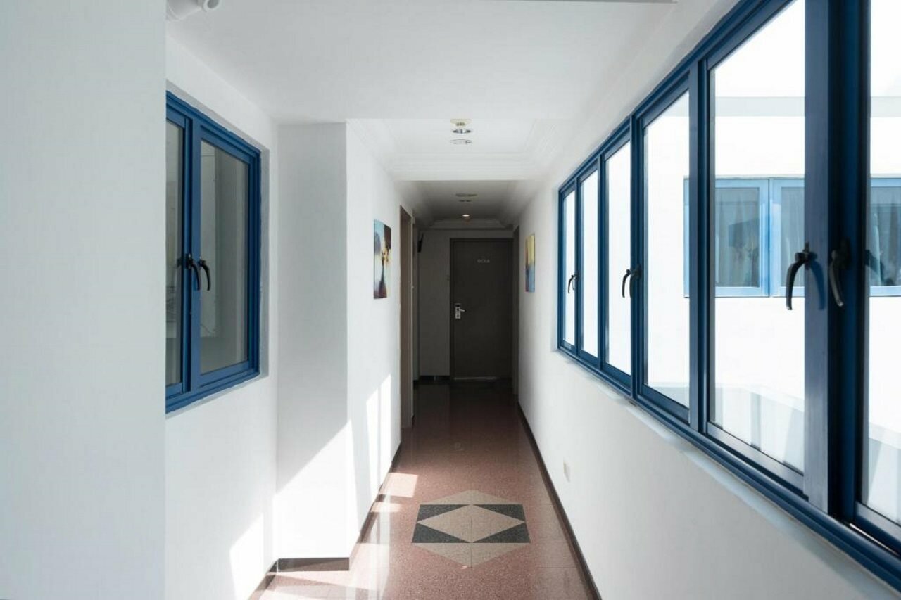 Фото Harbour Ville Hotel