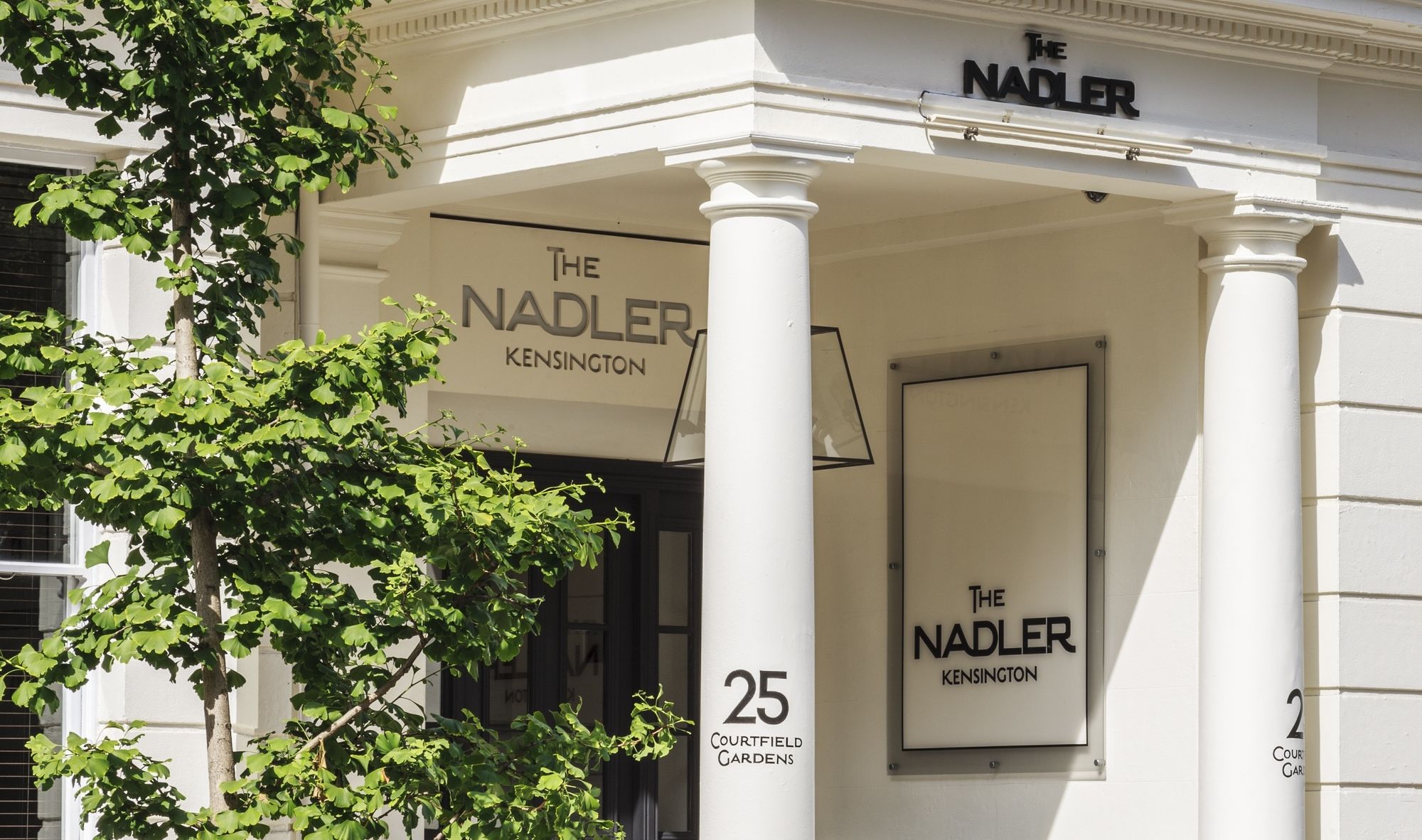 Фото The Resident Kensington