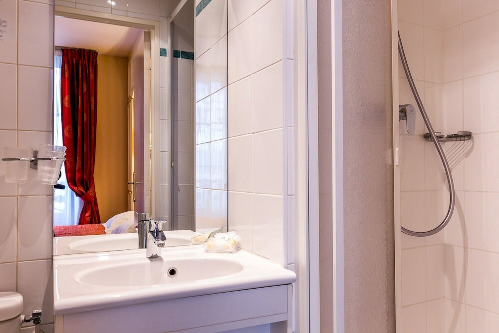 Фото Austin's Saint Lazare Hotel