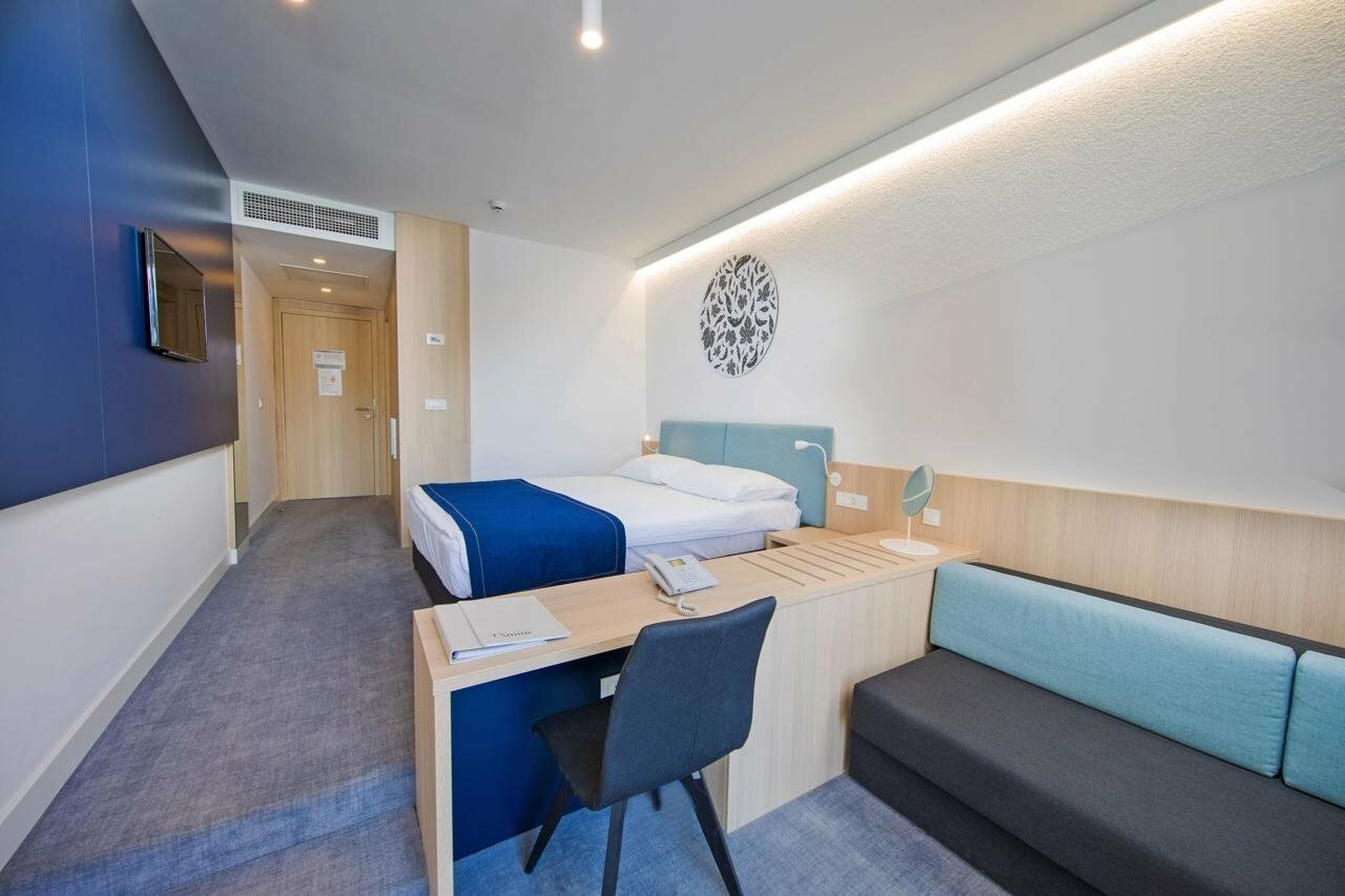 Фото Hotel Osmine