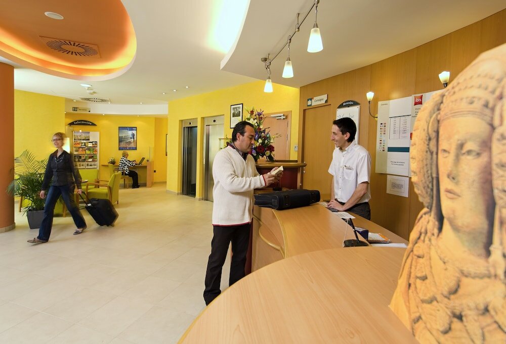 Фото Ibis Elche