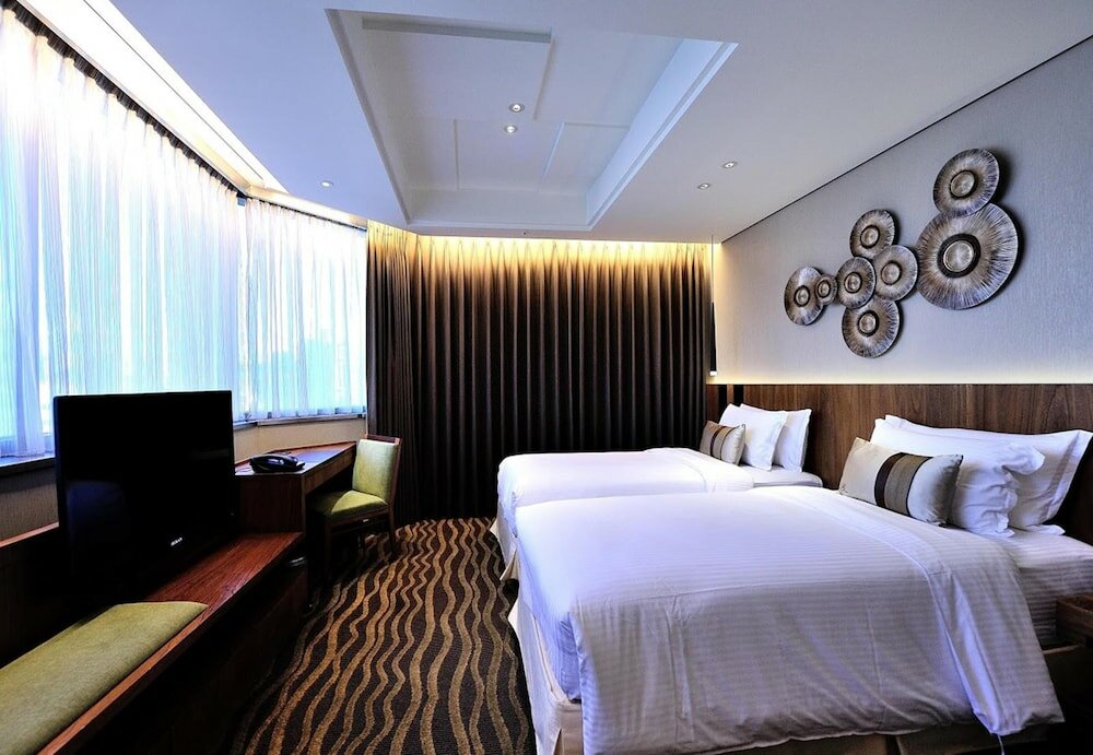 Фото Green World JianPei Suites