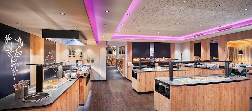 Фото Hotel Neue Post