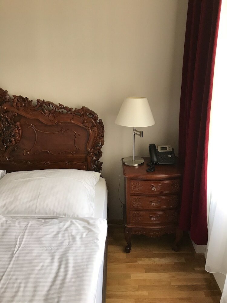 Фото У Златехо Строму