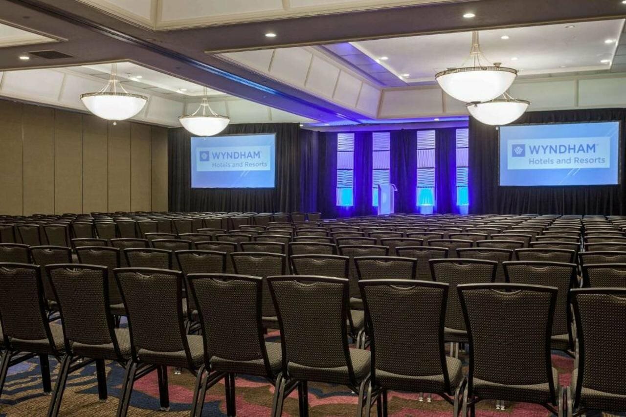 Фото Wyndham San Diego Bayside