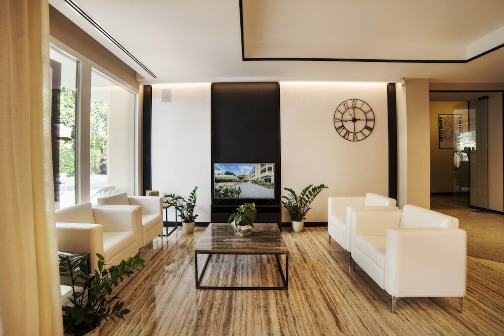 Фото Hotel Bisesti