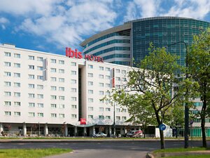 Гостиница Ibis Warszawa Centrum