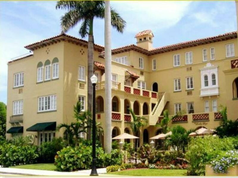 Гостиница White Elephant Palm Beach