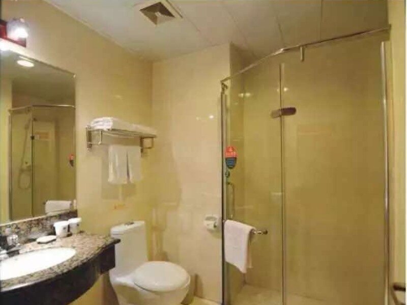 Фото GreenTree Inn Dongguan Houjie Business Hotel