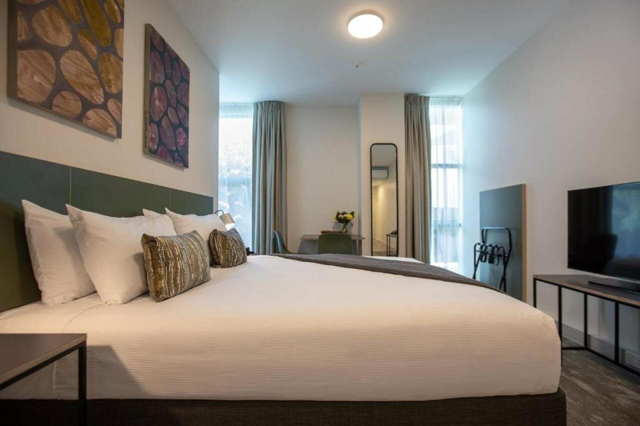 Фото Sojourn Apartment Hotel - Riddiford