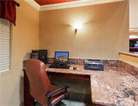 Фото Holiday Inn Express Suites Watsonville, an Ihg Hotel