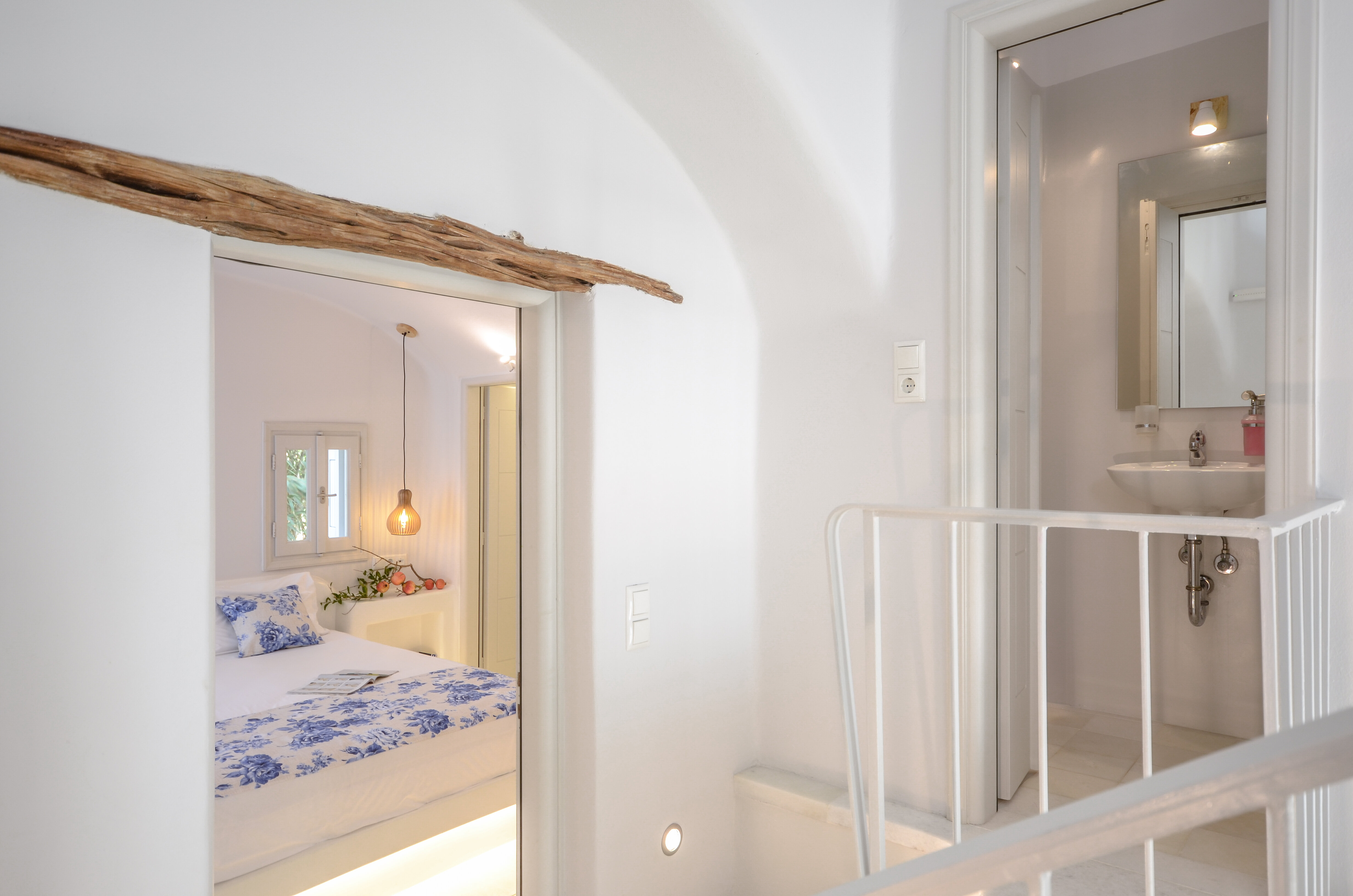 Фото Naxian Queen Luxury Villas & Suites