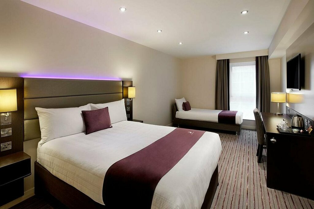 Hotel Premier Inn Dover Central, Dover, photo