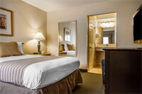 Фото Econo Lodge Freeport - Brunswick Area