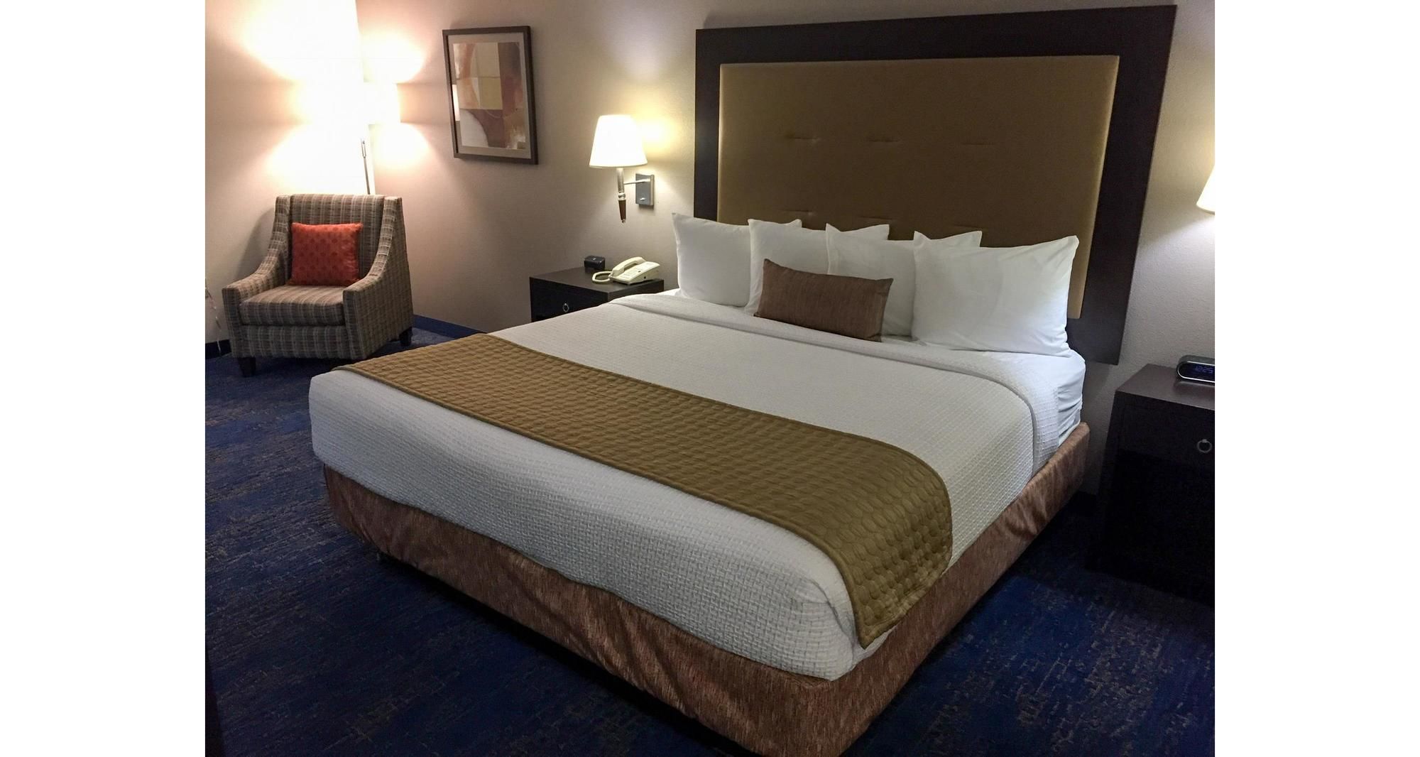 Фото Best Western Plus Portland Airport Hotel & Suites