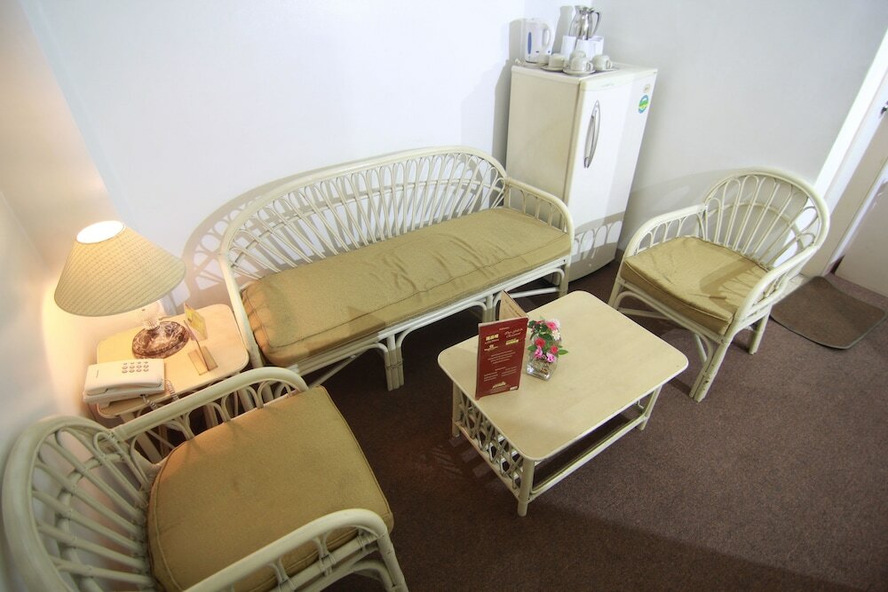 Фото Hotel Supreme