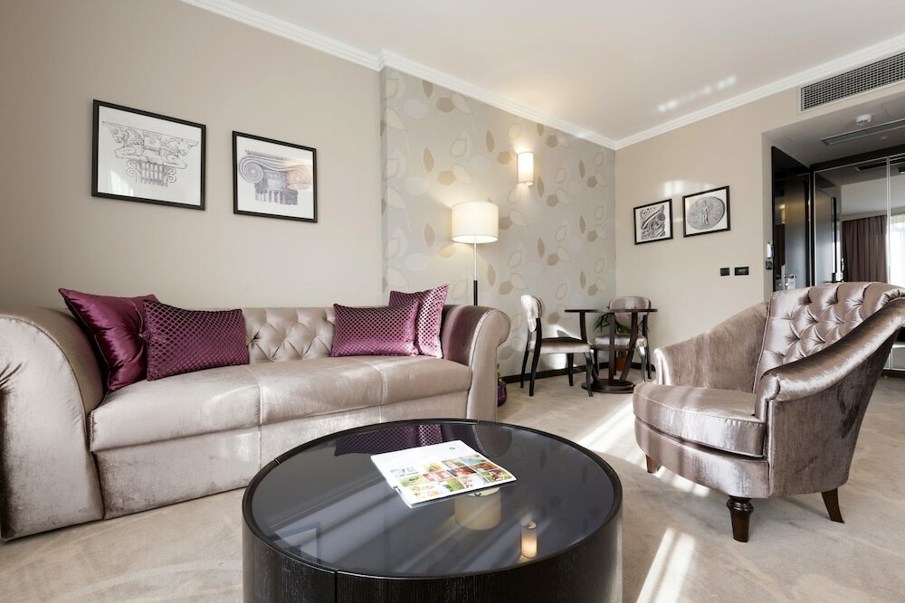 Фото Constantine the Great