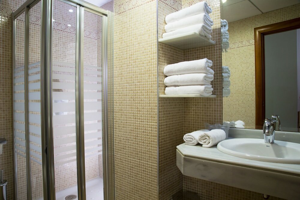 Фото Hotel Córdoba Centro