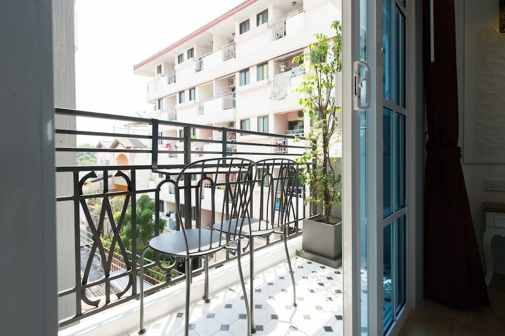 Фото White Ivory Bed & Breakfast