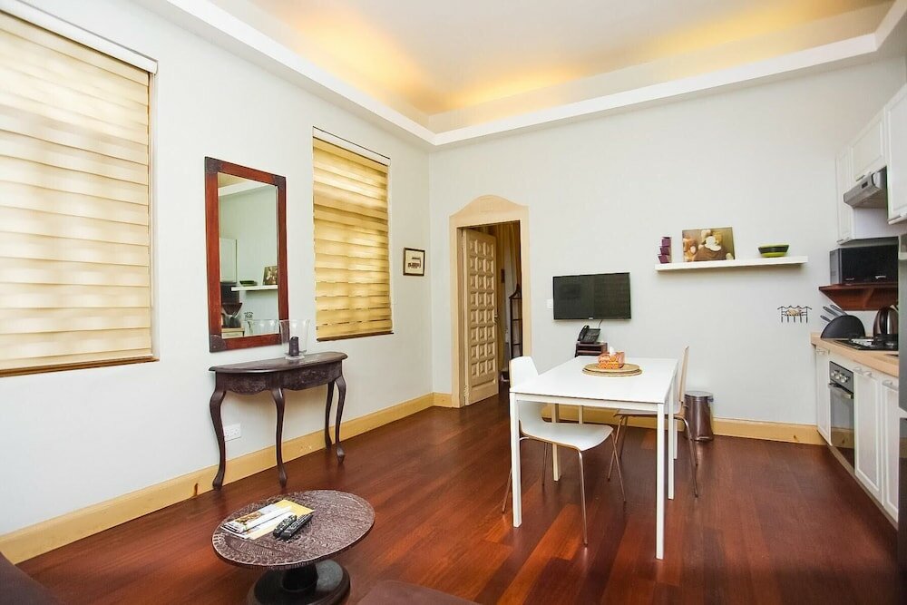 Фото Olma Colonial Suites