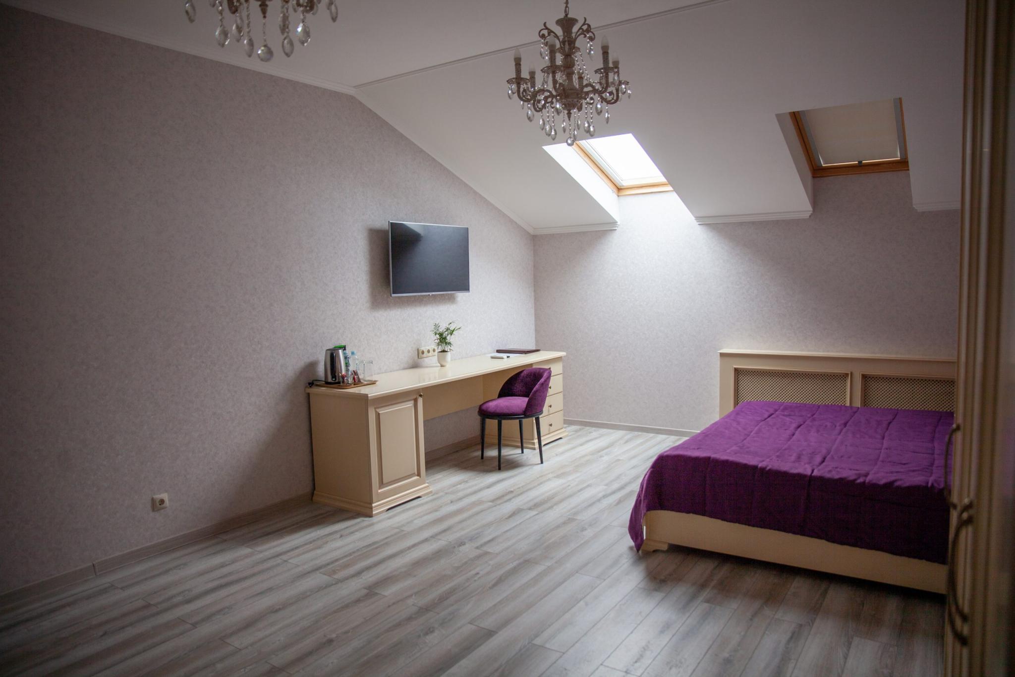 Фото Династия