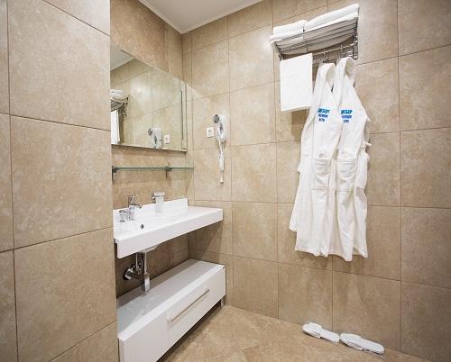 Фото Айсберг Premium Hotel