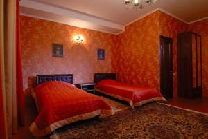 Фото Зорянка