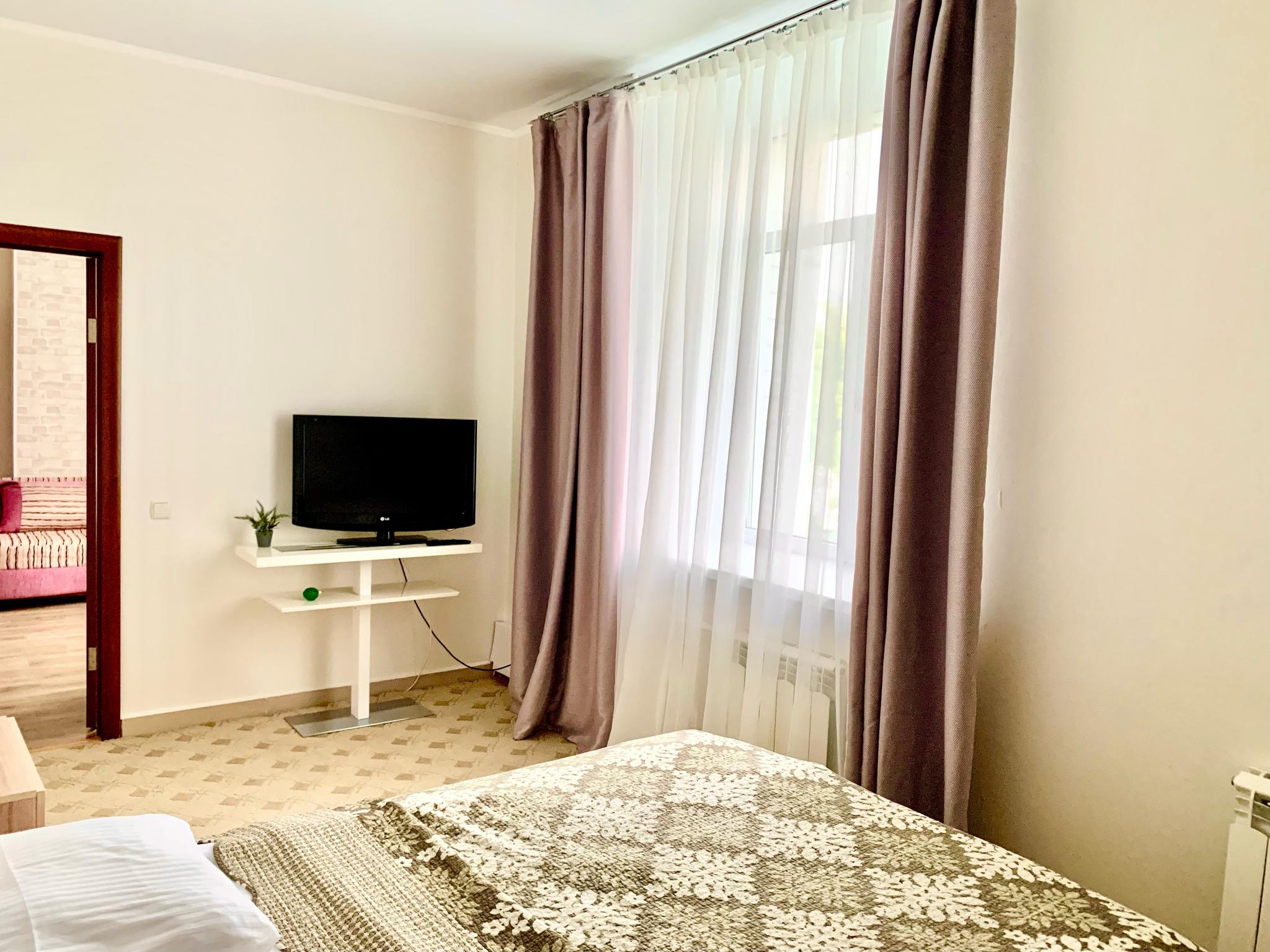 Фото Бастон на Никитина